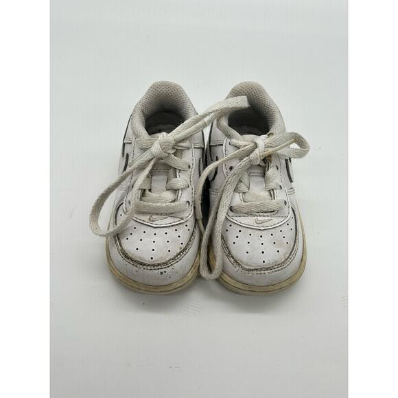 Nike Air Force 1 Triple White Baby Toddler Athletic Lace Shoes Sneakers Size 4C - Picture 2 of 7